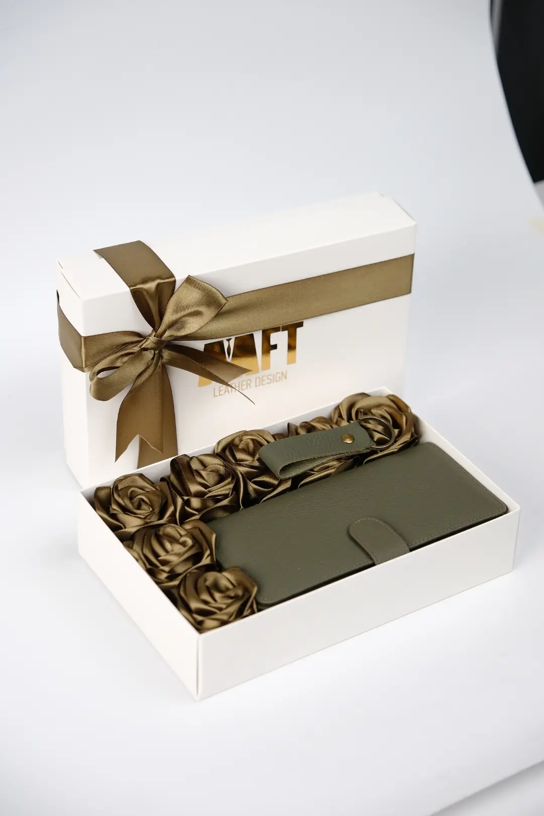 Premium El Yapımı Saten Gül Kutusu - Rose Box (Kutu ve Gül) - Haki