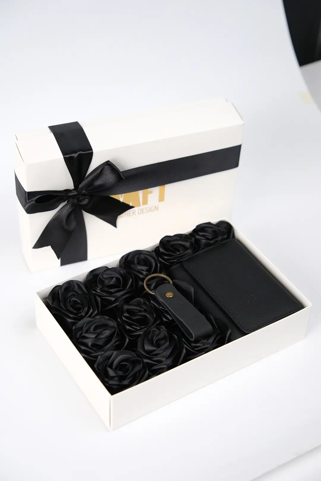 Premium El Yapımı Saten Gül Kutusu - Rose Box (Kutu ve Gül) - Siyah