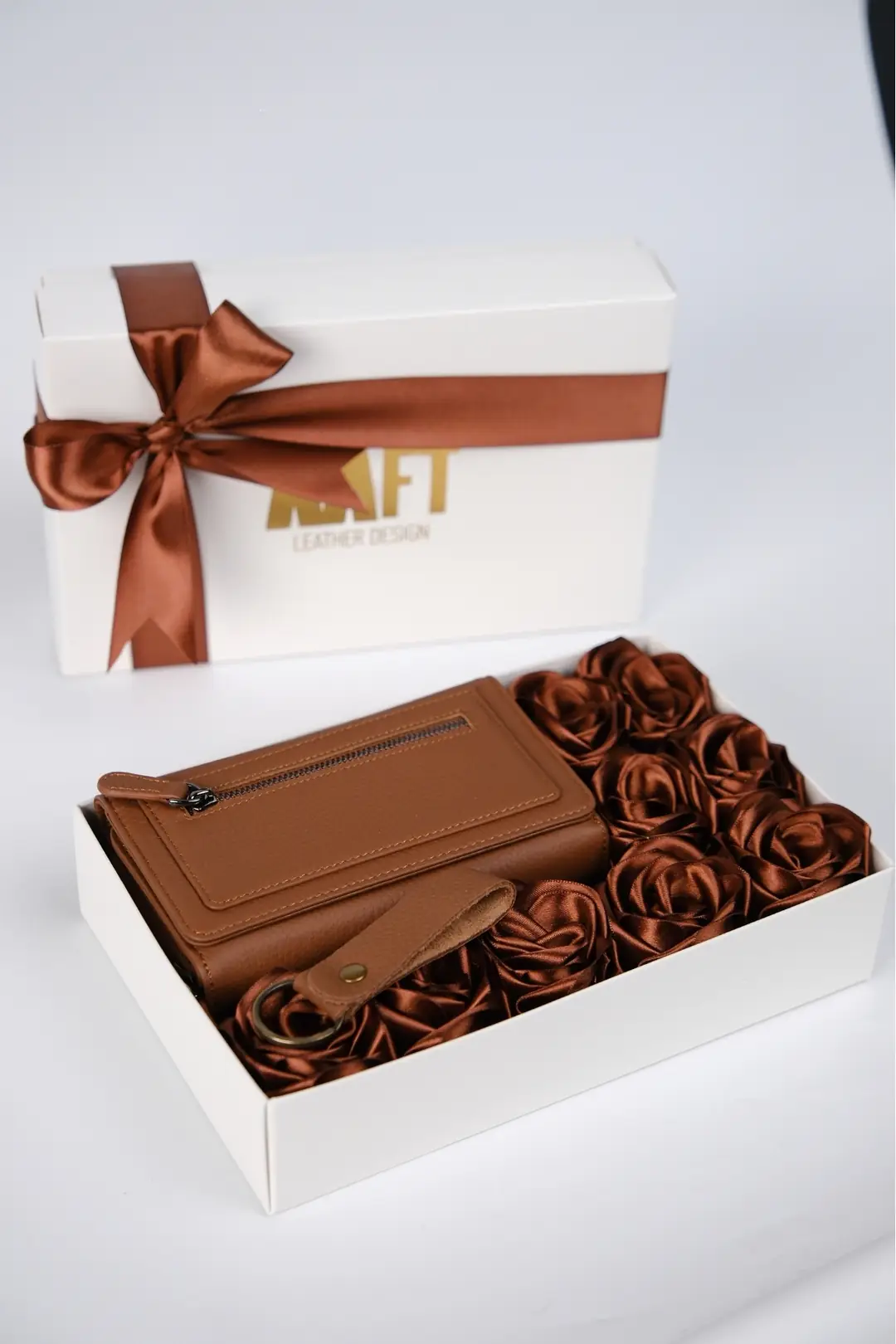 Premium El Yapımı Saten Gül Kutusu - Rose Box (Kutu ve Gül) - Taba