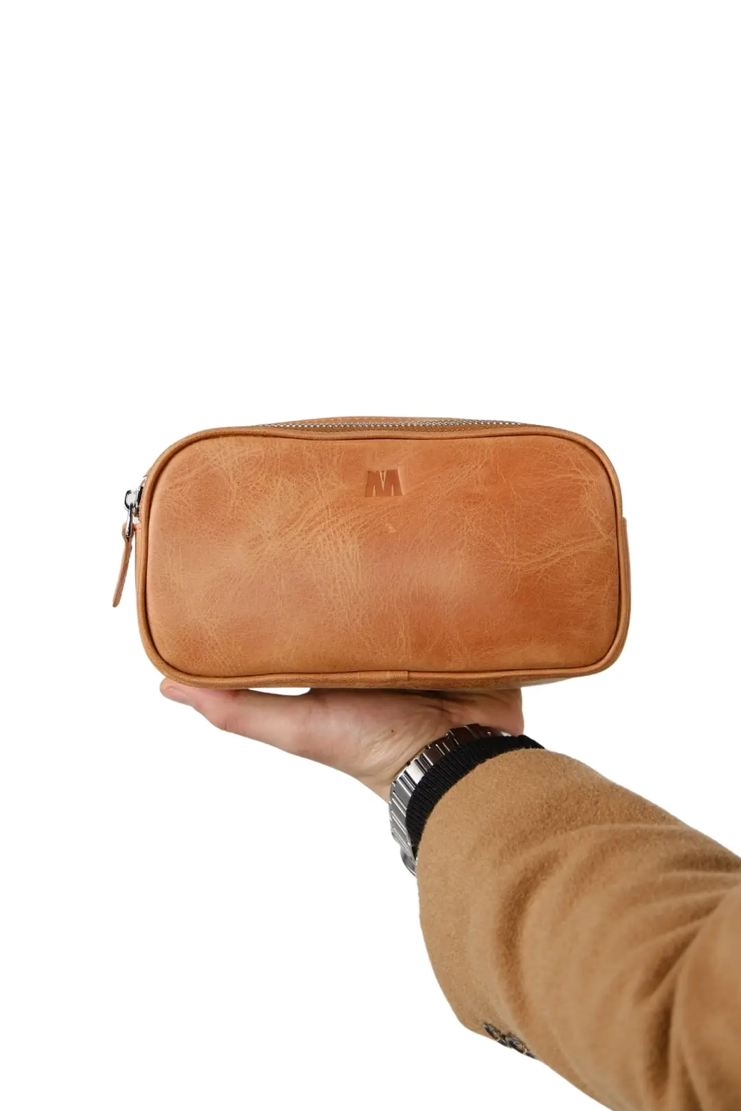 Hakiki Deri Unisex El Çantası – Fermuarlı, Parmak Askılı, Kişiye Özel | Naina 1134 - Tiguan Camel